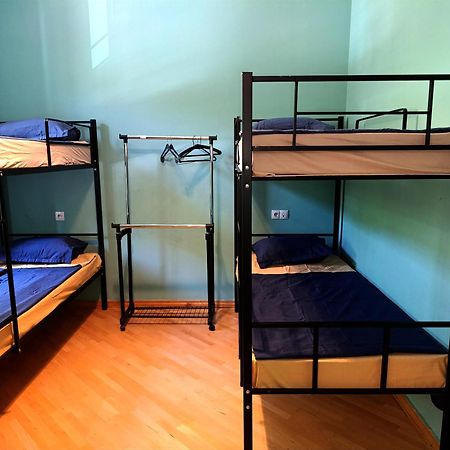 J Square Hostel Tbilissi Extérieur photo