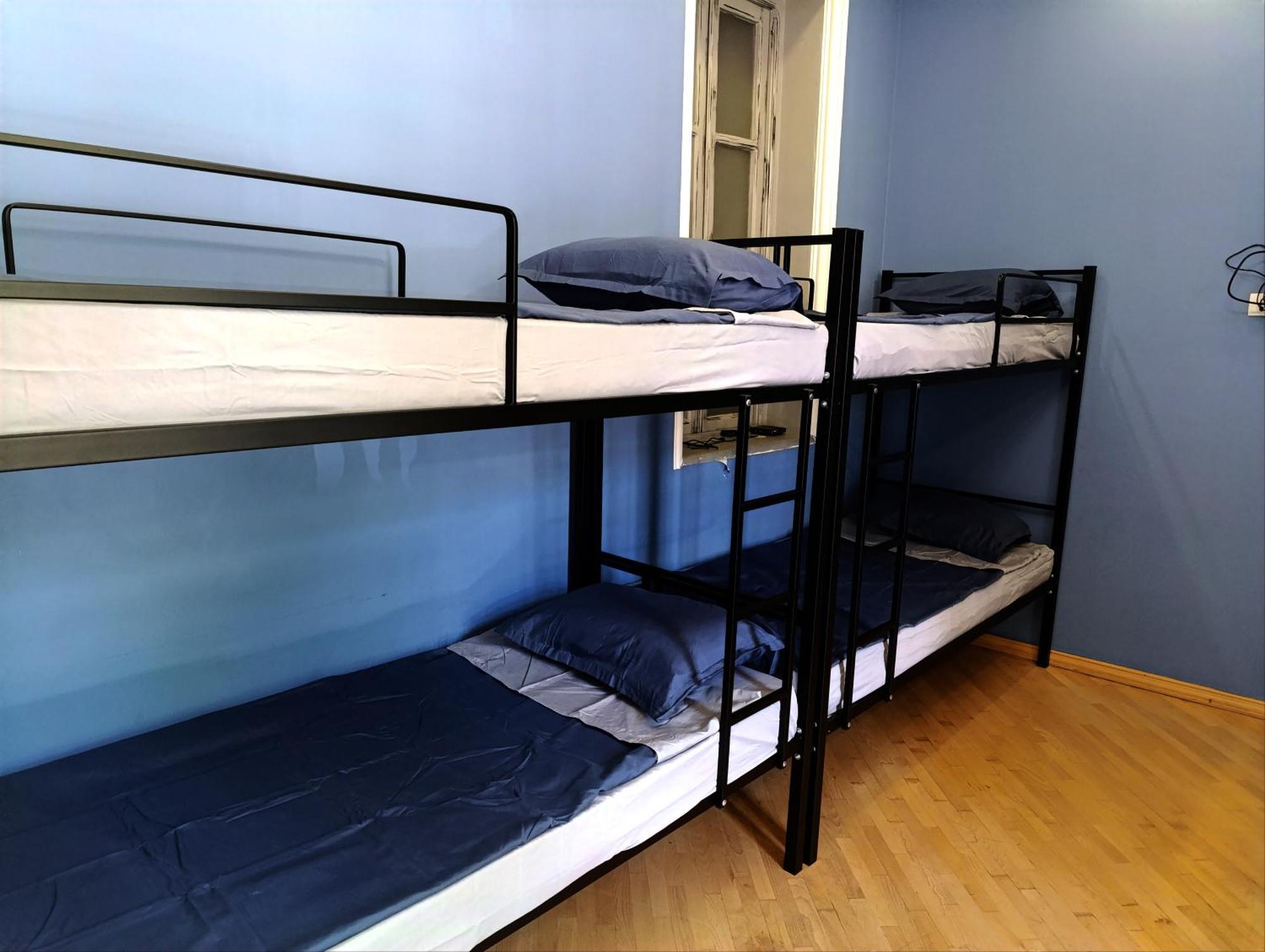 J Square Hostel Tbilissi Extérieur photo